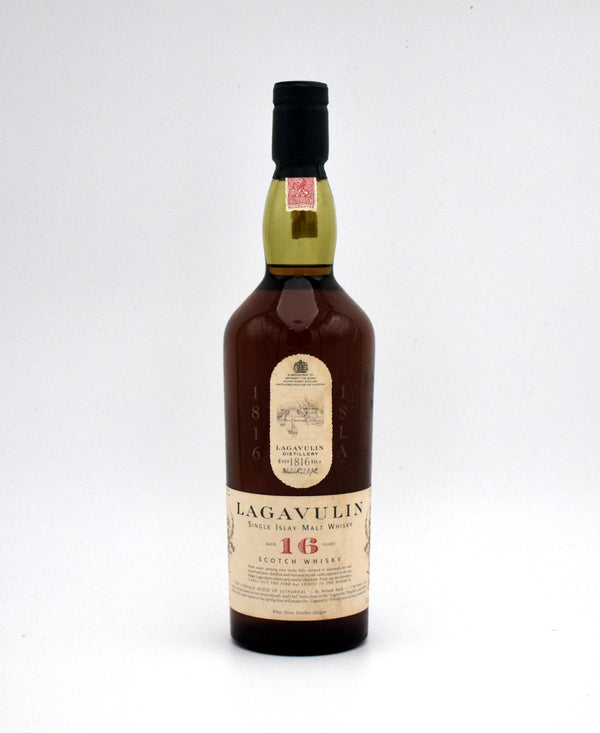 Lagavulin 16 Year Old Single Malt Scotch Whiskey (No Box) (White Horse Distillate)