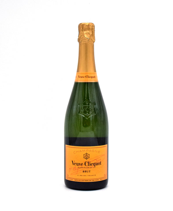 Veuve Clicquot Ponsardin Yellow Label Brut (Domaine Bottling)