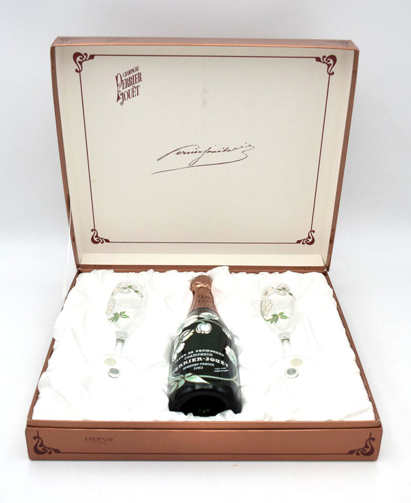 1982 Perrier-Jouet Belle Epoque - Fleur de Champagne Brut with Glasses