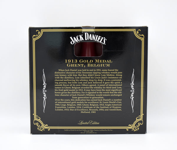 Jack Daniel's 'Gold Medal' Limited Edition Whiskey Gift Set (1.75L)