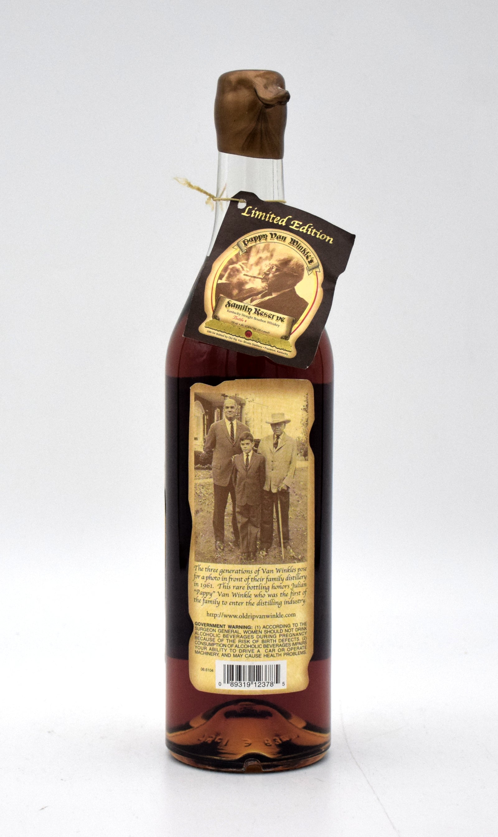 Pappy Van Winkle 23 Year Old Bourbon (Gold Wax Frankfort